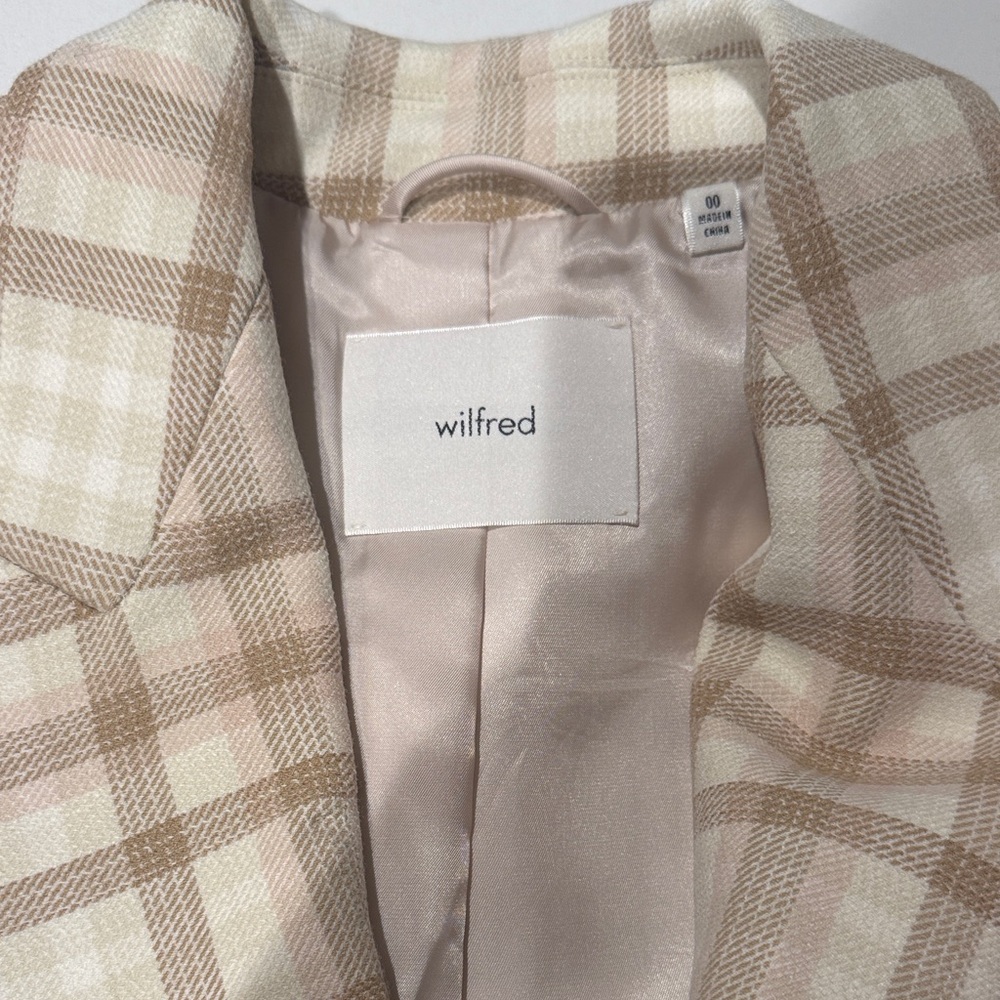 Wilfred Destiny Blazer in Cream and Tan checkered